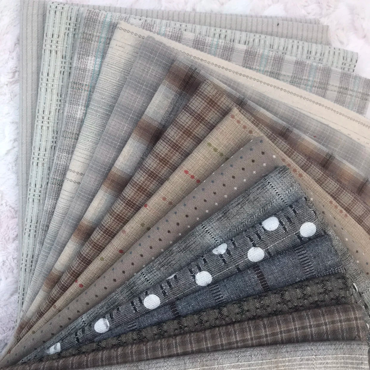 15pc 23*33cm Japanese Yarn Dyed Cotton Fabric Bundle for Crafting