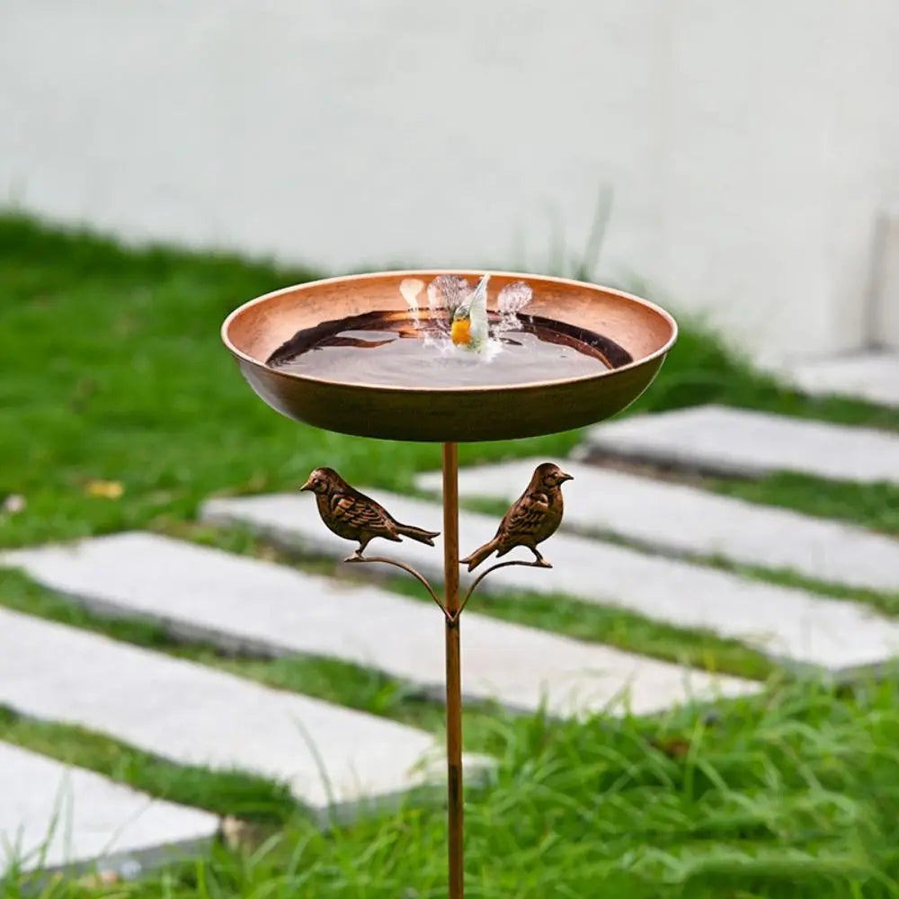 Iron Garden Birdbath Rustproof Tall Vintage Bird Feeder Ground Plugin Large Capacity Bird Water Bowl Bird Food Dispenser