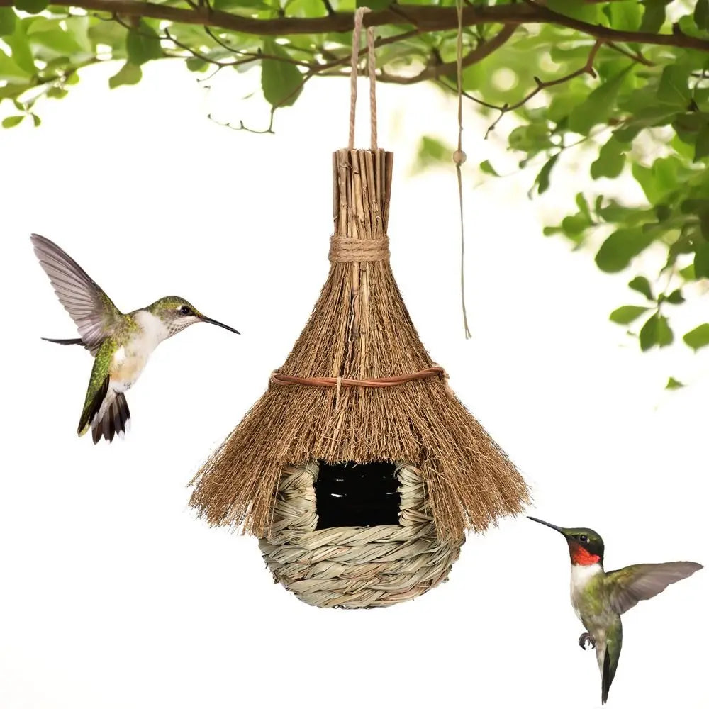 Hanging Bird House Hand Woven Grass Bird Hut Eco-friendly Birds Straw Cages Cozy Birds Nest Shelter from Cold Weather