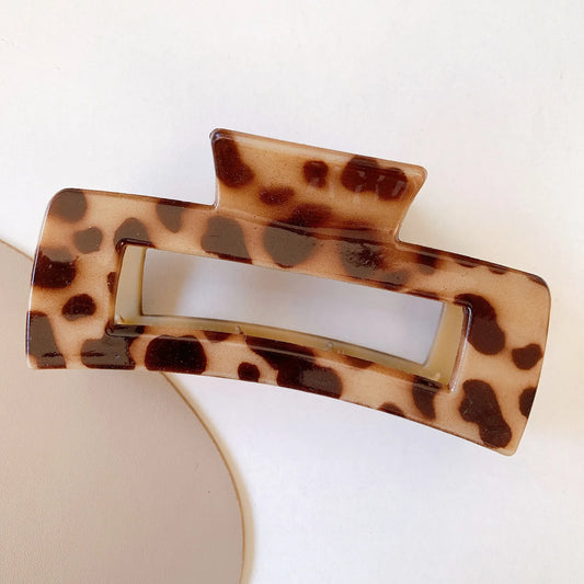 Elegant Leopard Print Resin Grab Clip 2024 New Large Hair Clip Hair Pins For Women Girl Hair Style Make Hair Accessories