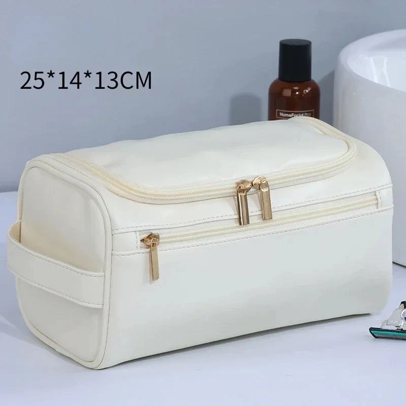 Men Vintage Luxury Toiletry Bag Travel Organizer Waterproof Makeup Case Hanging Storage for Business and Personal Use
