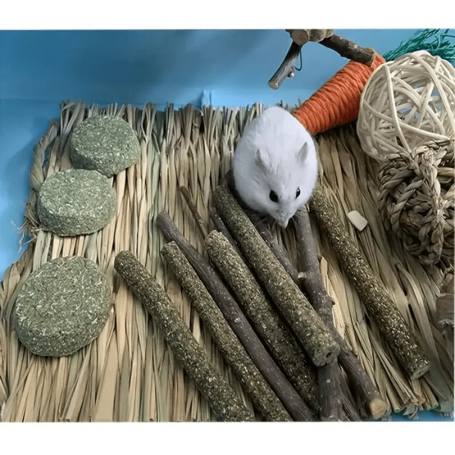 Handmade Woven Rabbit Grass Mat, Hamster Piggy Guinea Pig Hutch Pad, Rabbit Grass Nest, Pet Weaving Bed Mat And Chew Toy