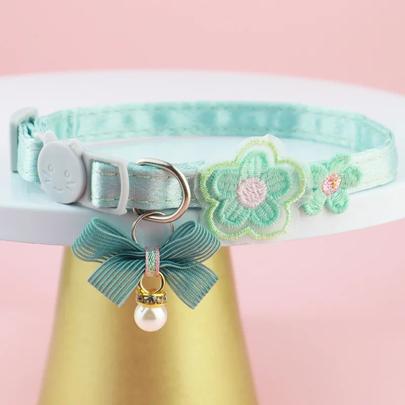 Pet Cat Collars INS Princess Style Lace Embroidery Bow Cat Collar with Cute Flower Decoration for Cats and Puppies Pet Products