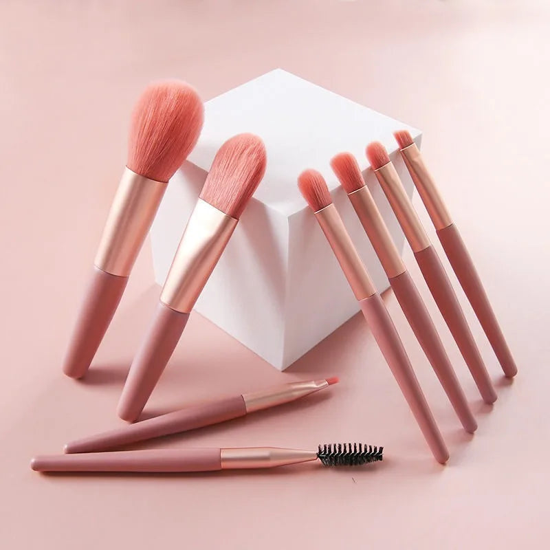 Mini Brush 8-Piece Makeup Bag Portable concealer powder brush set soft fur make-up tool