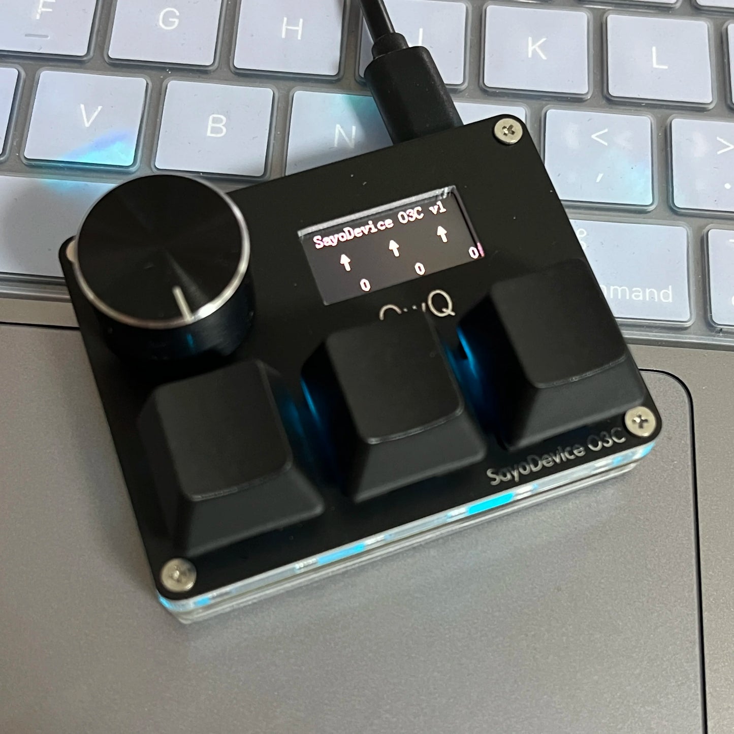 O3C SayoDevice OSU Rapid Trigger Magnetic Pink Switches Keyboard with Customizable Knob and Shortcut Features