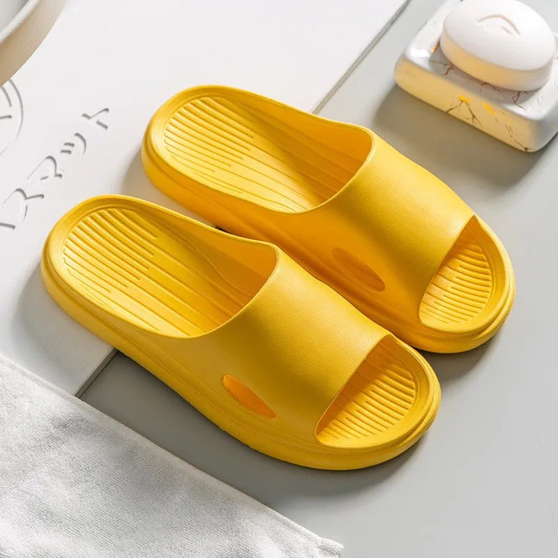 New Fashion Women Slippers Summer Flat Lightweight EVA Home Bathroom Slippers Comfort Massage Couples Indoor Slides Shower Shoes