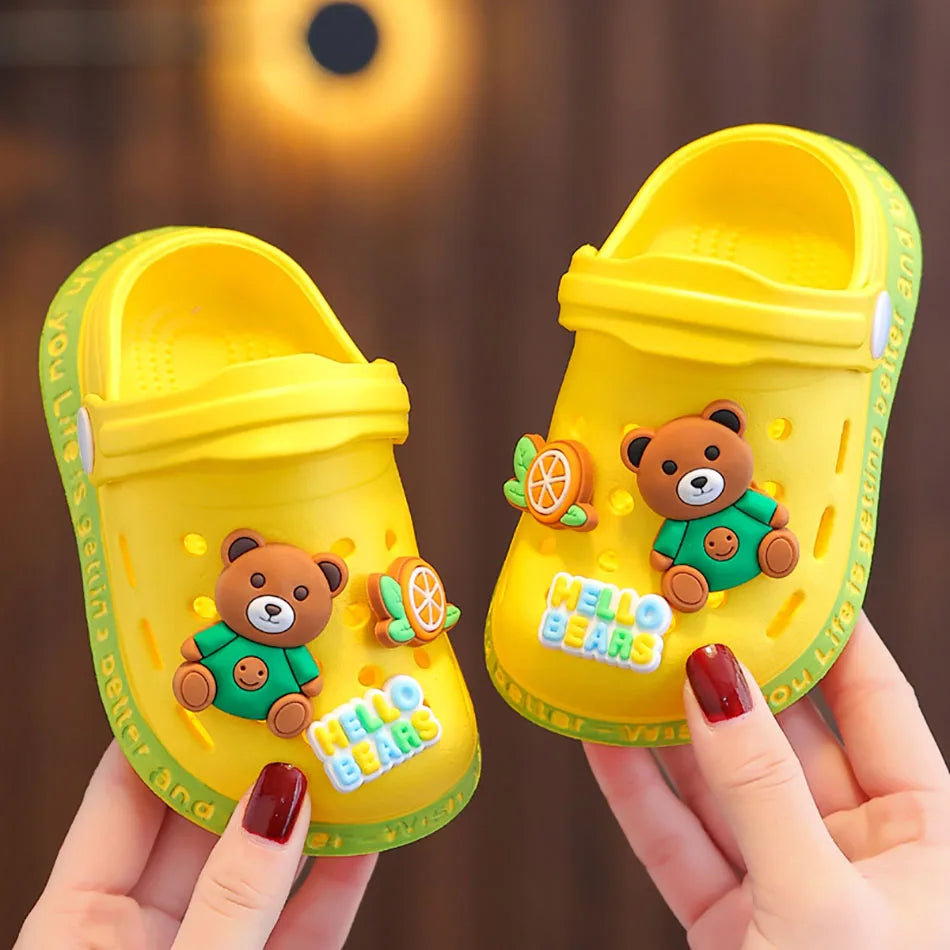 Breathable Cute Kids Summer Slipper Soft Sole Non-Slip Indoor Beach Sandals with Cartoon Bunny Dogs Holes for Boy Girl Children