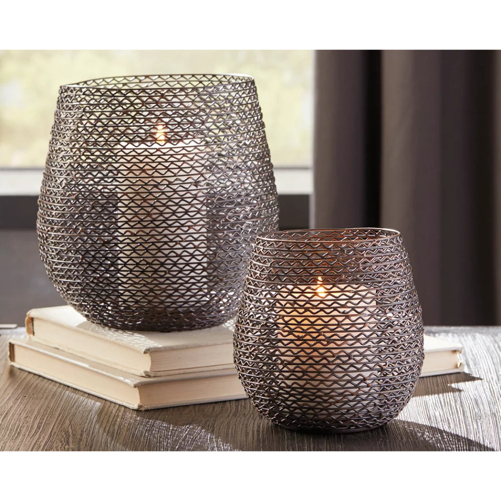 Ashley Furniture Desdemona Candle Holder in Metal (Set of 2) - Bronze