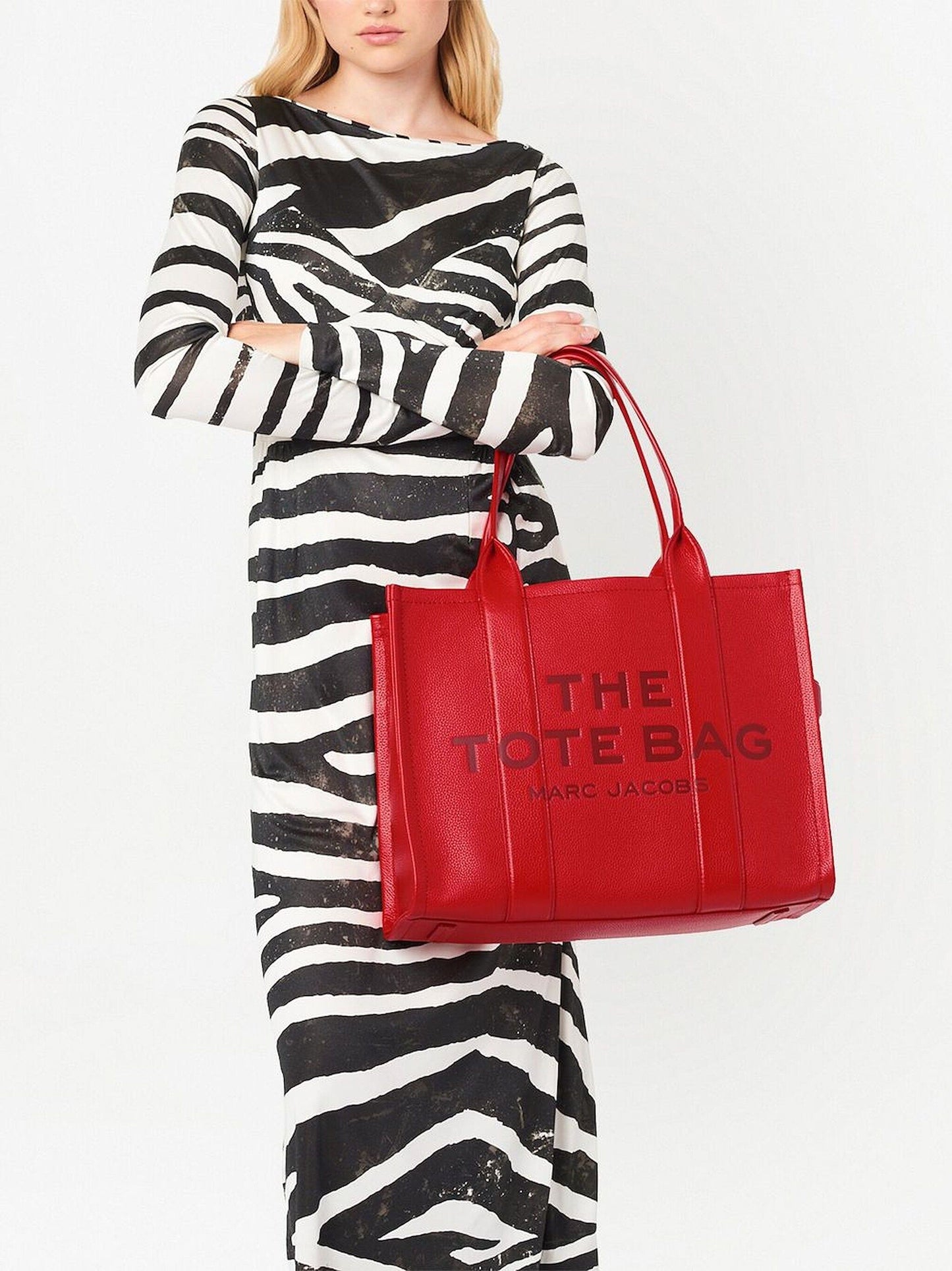 Marc Jacobs The Large Tote Bag  - True Red