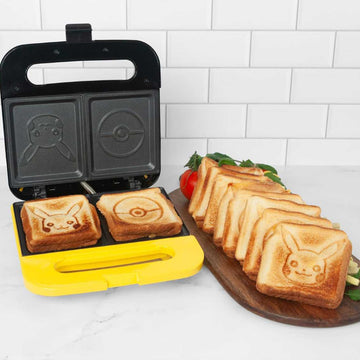 Uncanny Brands PP1/POK/PIK Pokémon Pikachu Sandwich Maker - Yellow/Black