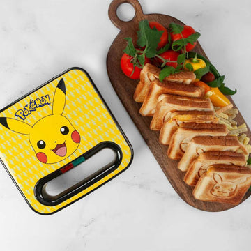 Uncanny Brands PP1/POK/PIK Pokémon Pikachu Sandwich Maker - Yellow/Black