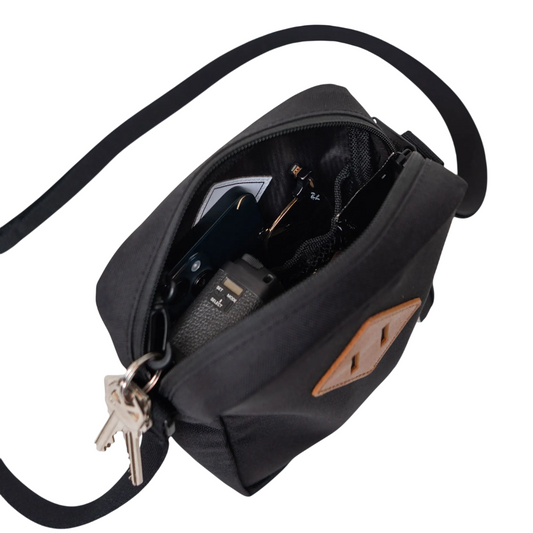 Herschel Heritage 2.6L Crossbody Bag