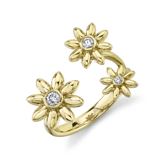 Shy Creation Kate Women's 0.15 ct. Diamond Flower Ring in 14K Yellow Gold - Curacao