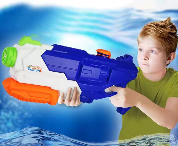 Pistola de agua con acción de bombeo